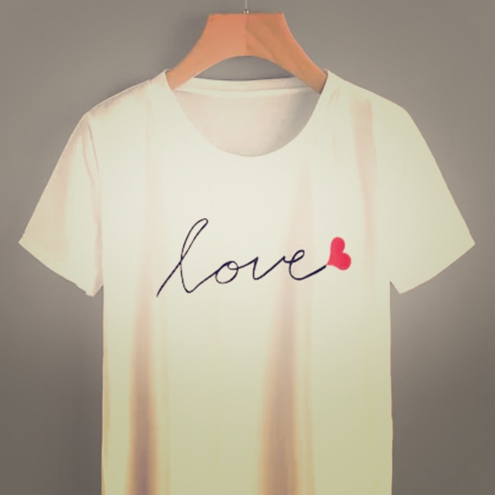 Love red heart t shirt